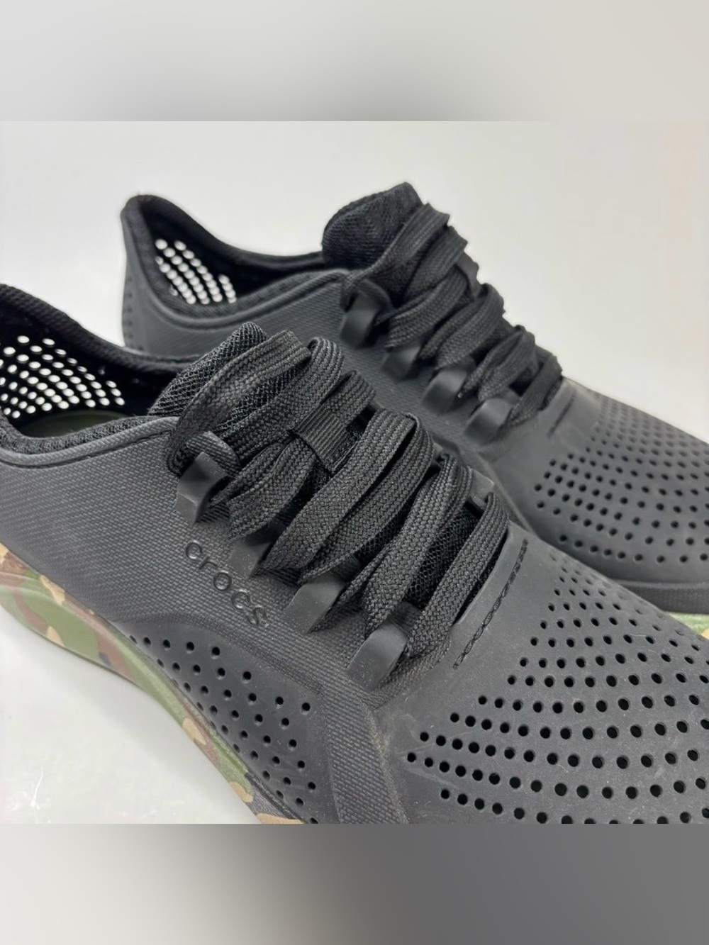 CROCS Literide by Crocs Camo/Black Pacer Shoes M8 W10 Perforated waterproof - Picture 7 of 10